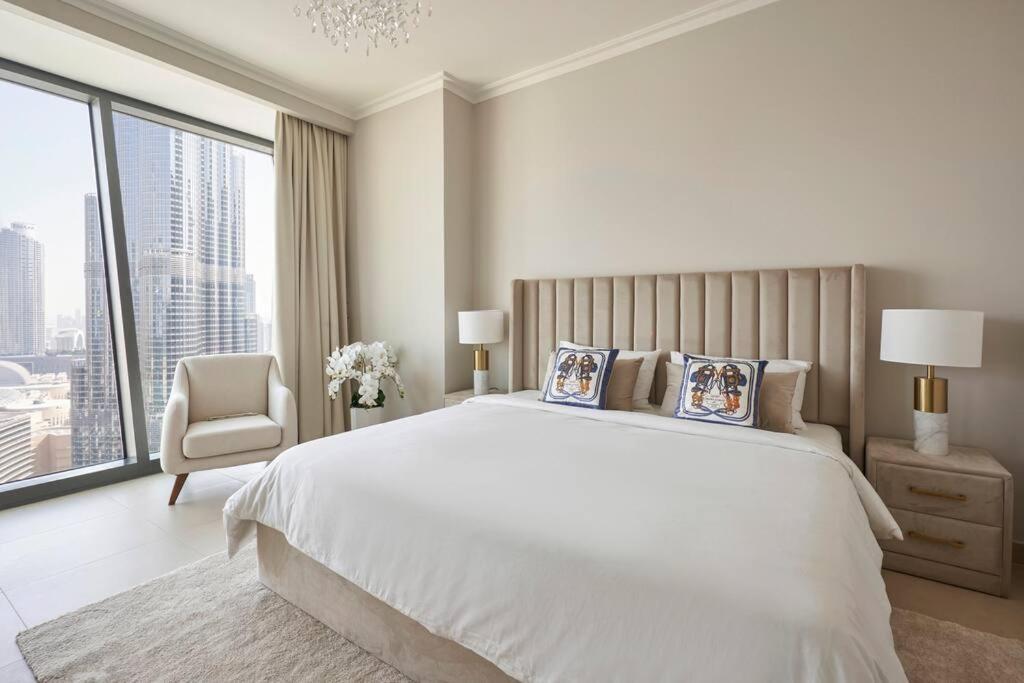 Larbi Breathtaking Burj And Fountain View Luxurious 2 Bed Apartment Dubai Exterior photo
